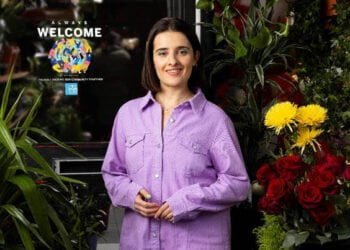 American Express teams up with London artist to help merchants warmly welcome customers with new bespoke signage