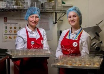 Pret A Manger hires 250 Ukrainian refugees as part of employment programme for people fleeing the war