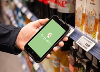Spar Scotland tackling food waste by trialling Gander