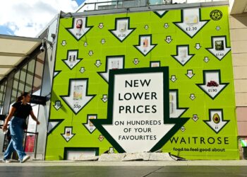 Waitrose boosts marketing campaign with new 3D billboard in London to mark more than 200 price cuts