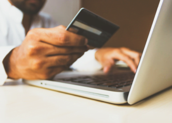 Consumers seek both digital and bricks-and-mortar shopping for home products, report shows