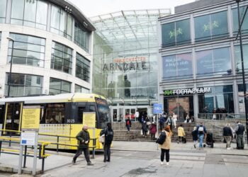 New River Island letting leads flurry of leasing activity at Manchester Arndale
