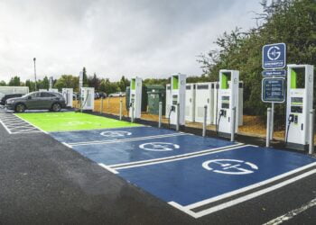 Latest GRIDSERVE Electric Retail Hub opens at Dobbies Leicester
