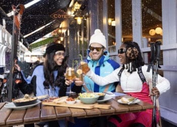 Côte Brasserie launches new menu with free drink offer