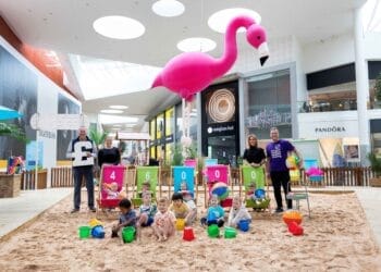 Silverburn’s Flamingo Beach raises £46,000 for Glasgow Children’s Hospital Charity