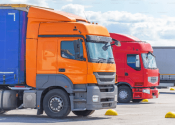 Christmas retail delays predicted due to LGV drivers shortage