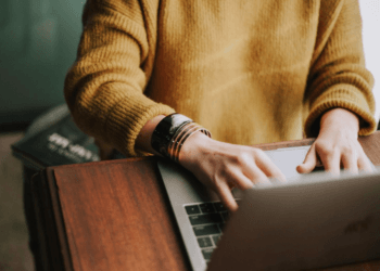 How technology is enhancing online retail