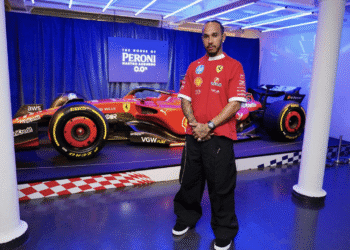 The House of Peroni Nastro Azzurro 0.0%