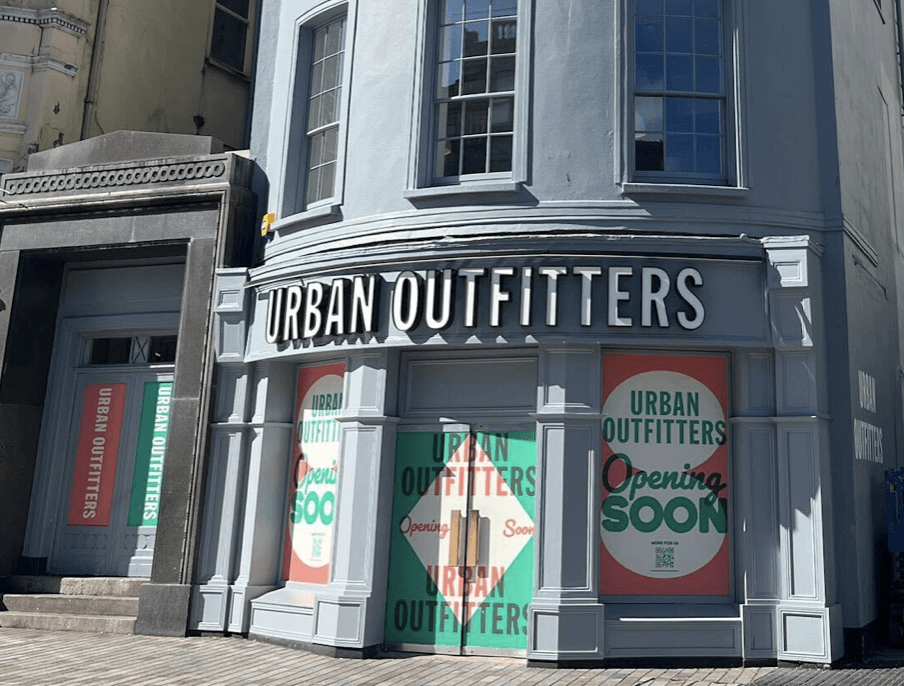 Urban Outfitters 