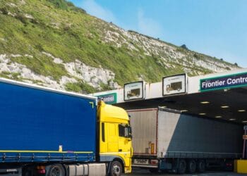 Food retailers turn to managed customs solutions to overcome the growing complexities of transporting goods