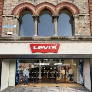 Levi's 
