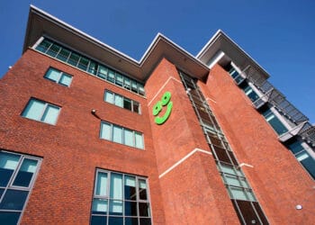 AO becomes the first retailer globally to exceed one million Trustpilot reviews with a 4.9/5 rating