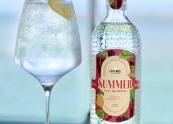 Eden Mill launches summer in St Andrews Gin