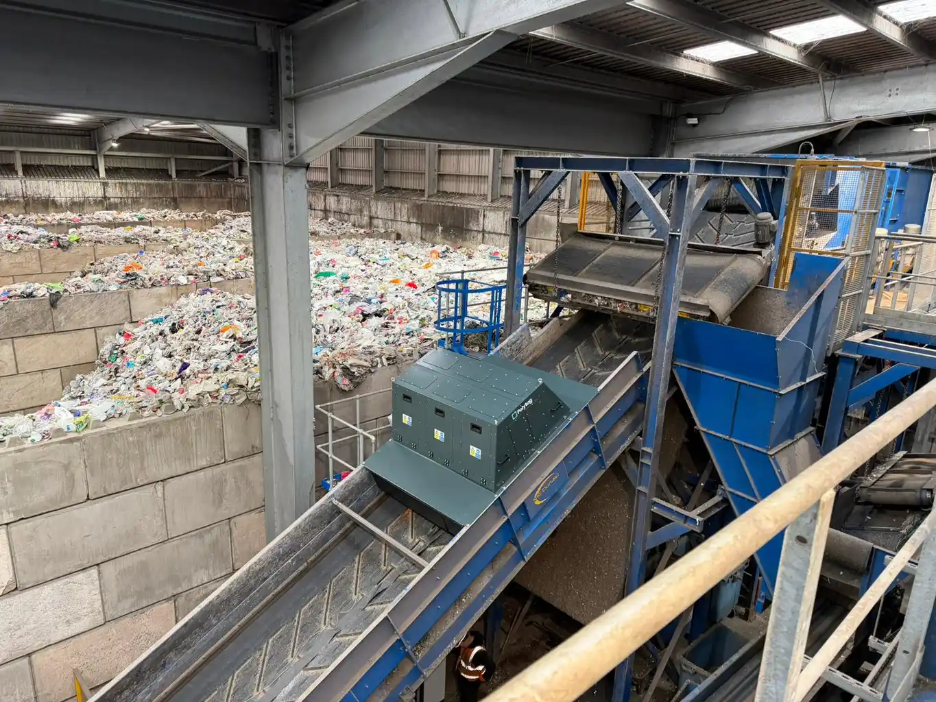 Aldi and Arla introduce smart packaging to milk bottles to tack recycling using Polytag’s UV Tags