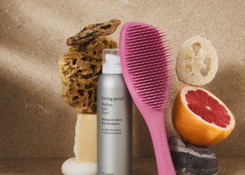 Tangle Teezer x Living Proof bundle
